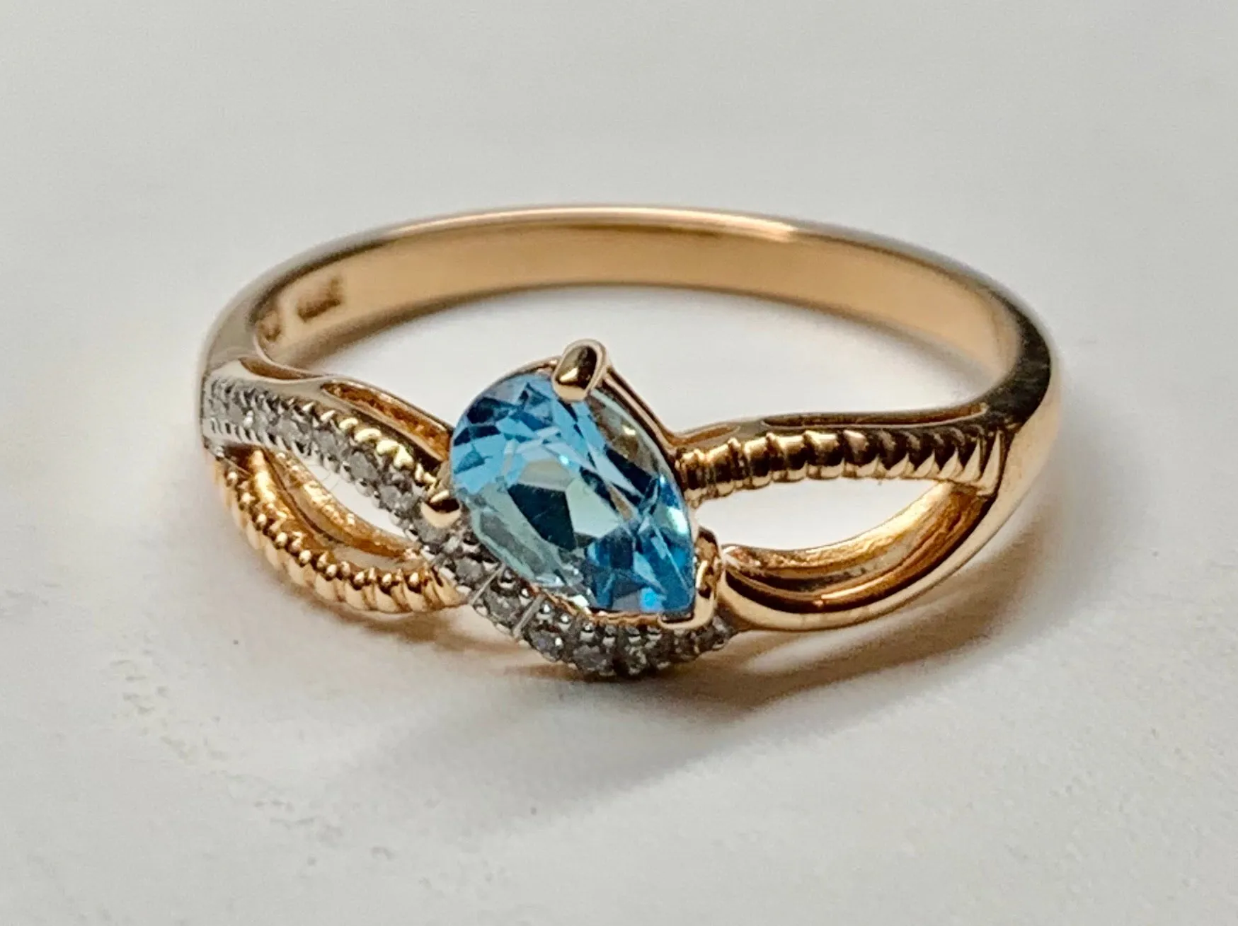 14K Rose Gold Blue Topaz & Diamond Ring