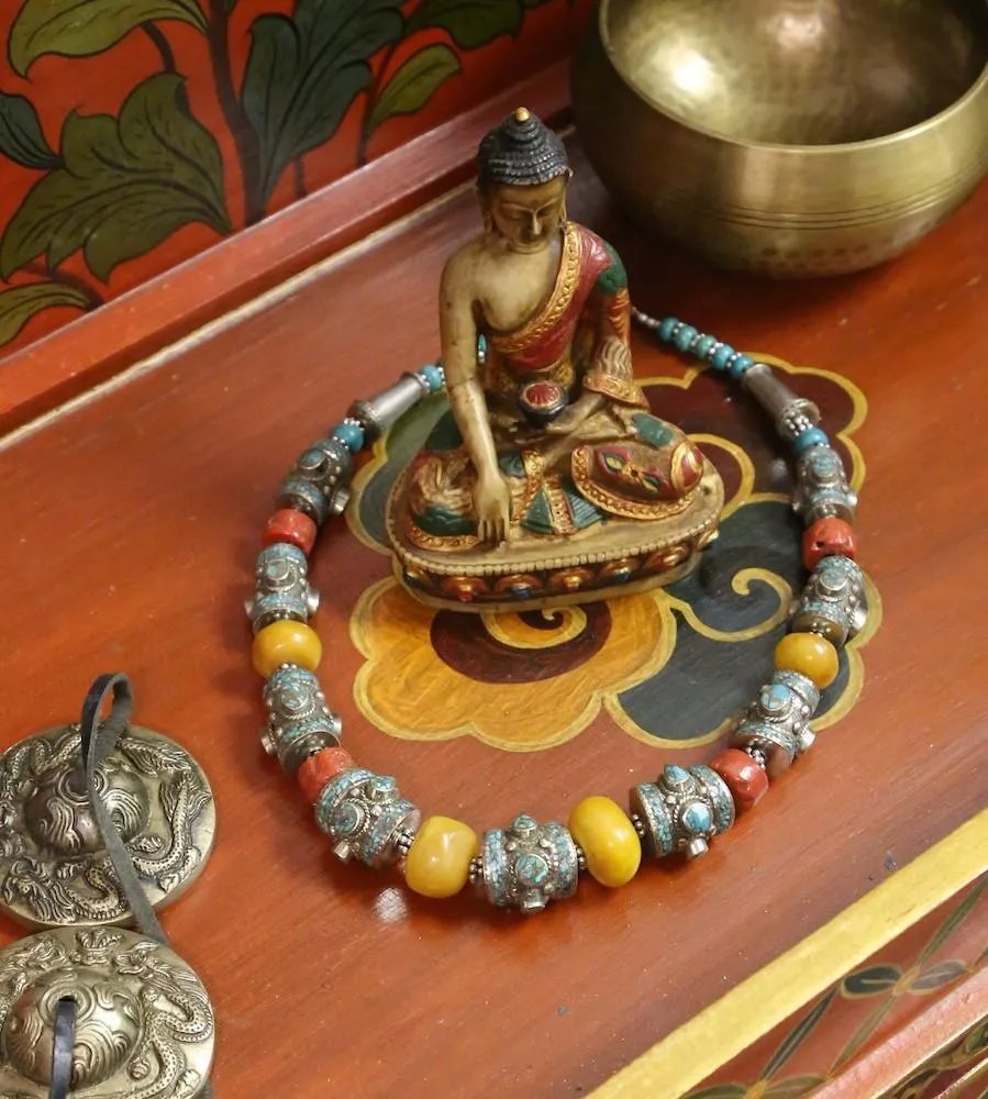 An Extraordinary Tibetan Coral Necklace