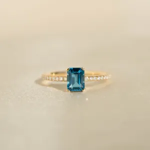 Baguette London Blue Topaz and Diamond Ring 14k Gold - Safiya