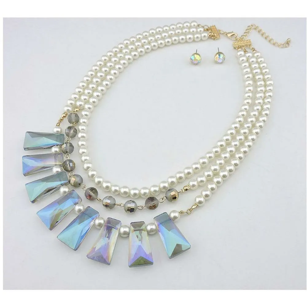 Elizabeth Pearl Crystal Necklace