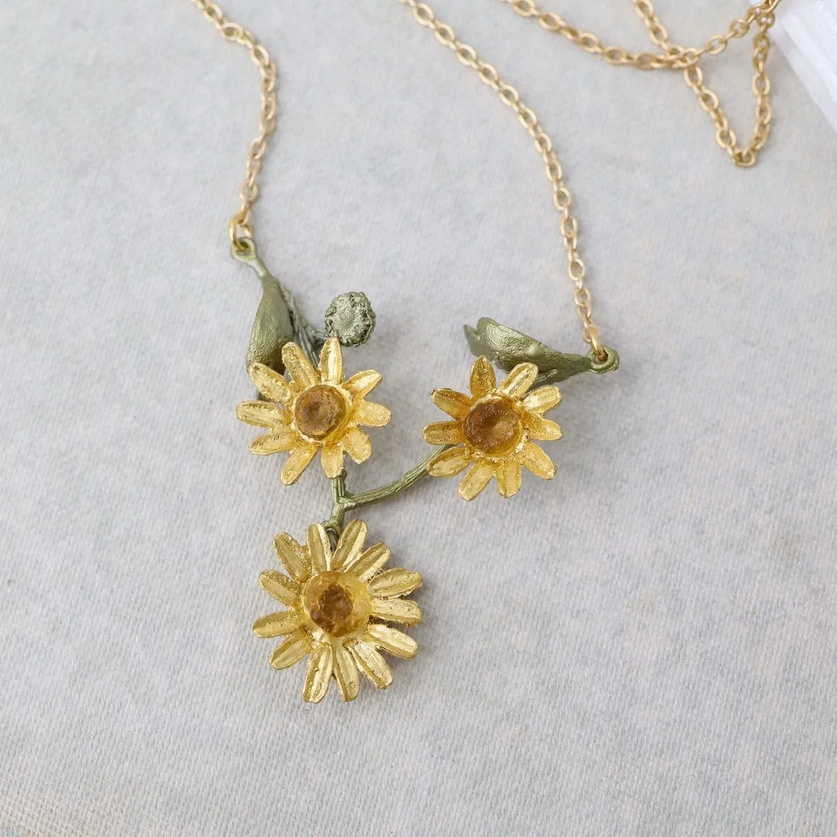 Golden Daisy 3 Flower Necklace