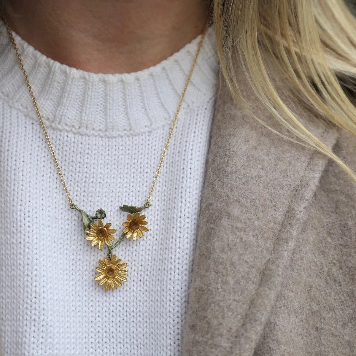 Golden Daisy 3 Flower Necklace