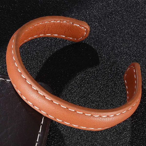 Leather Bangle  真皮手鐲