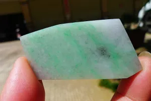 Natural Jade Rough Jadeite Raw (25g,5.5X2.6X0.55cm)