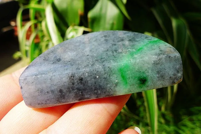 Natural Jade Rough Jadeite Raw (50g,5.5X3.4X1.1cm)