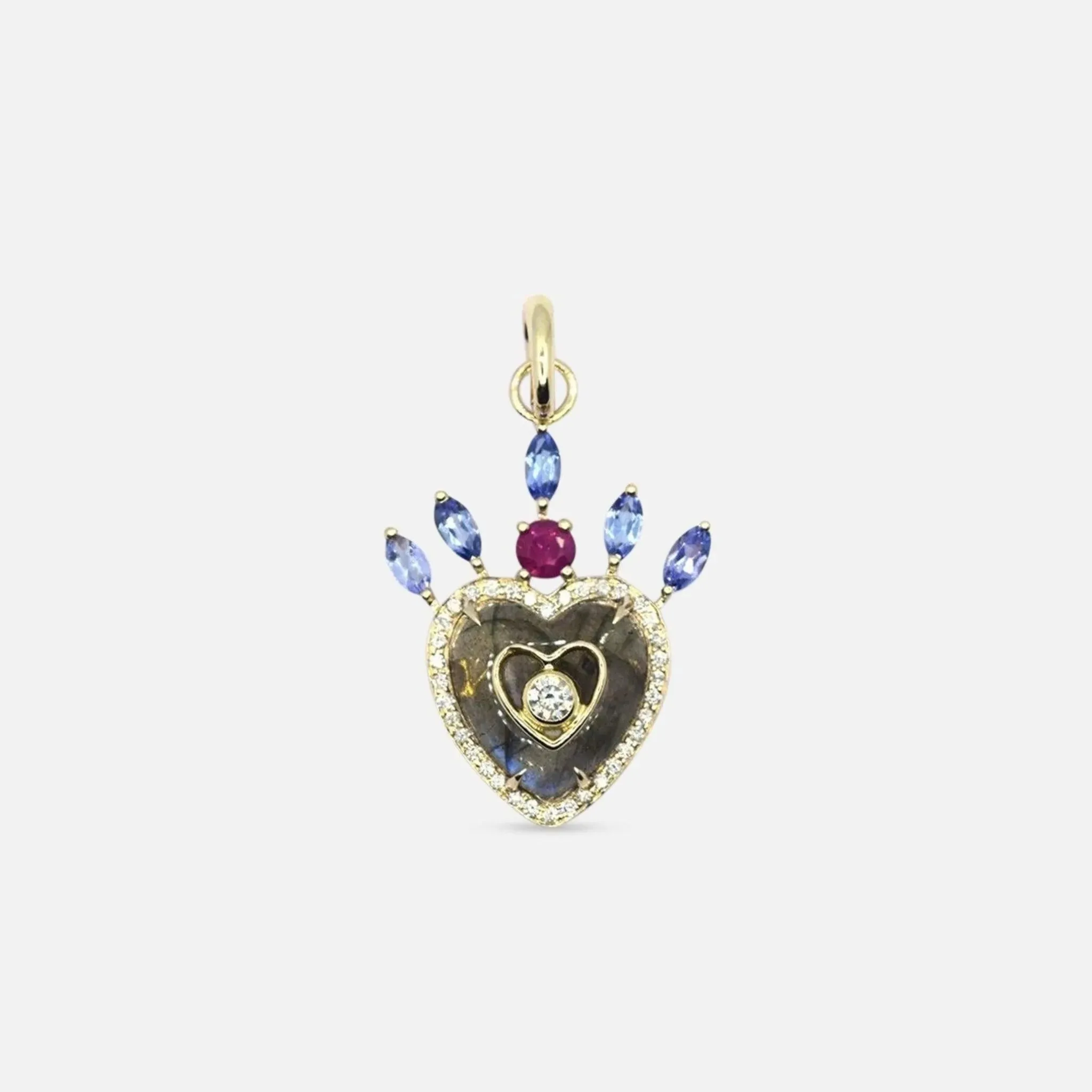 Queen of Hearts Pendant