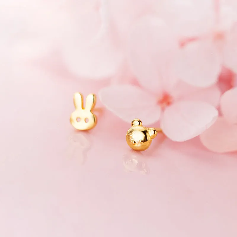 S925 Cute Rabbit Asymmetric White Earrings