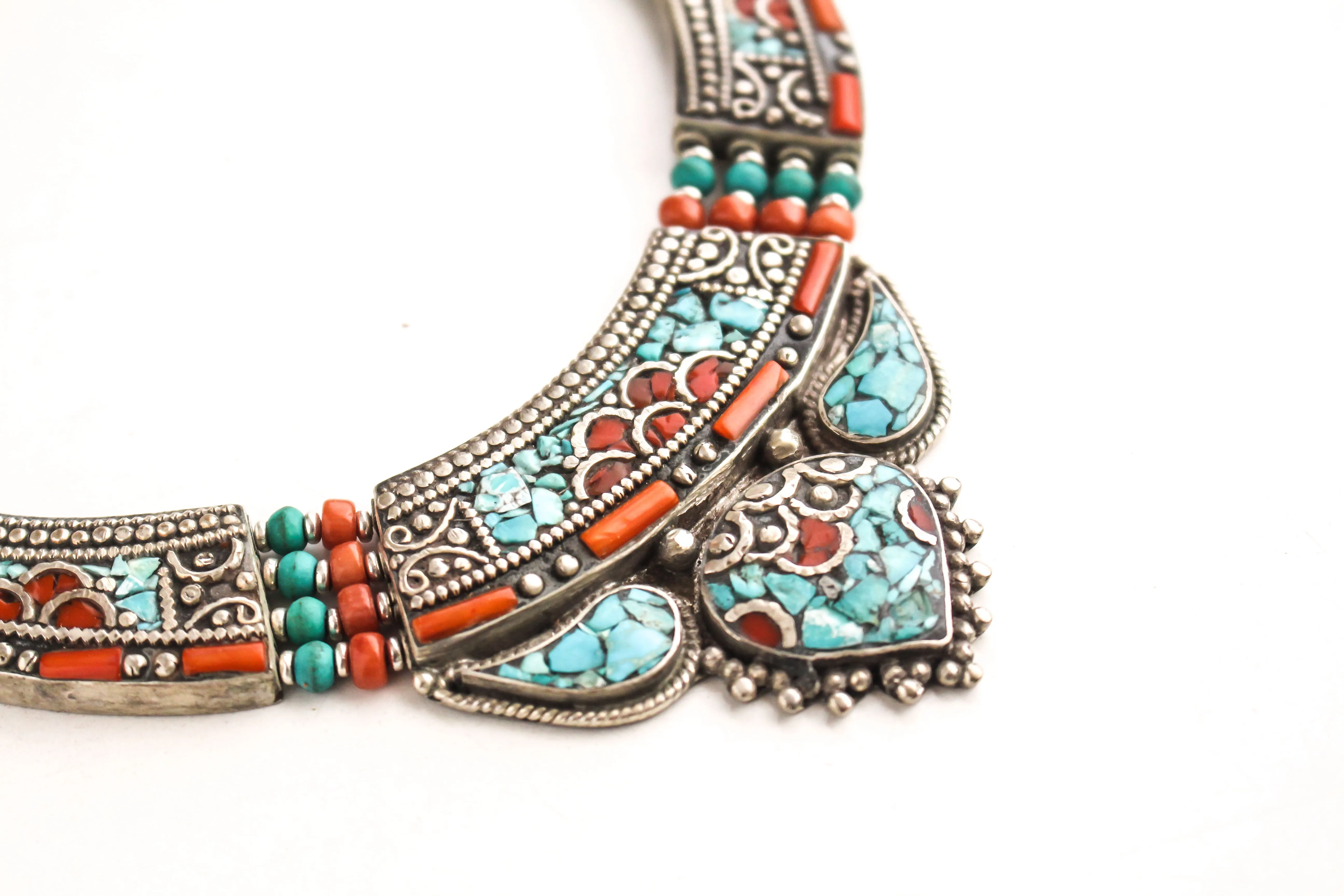 Turquoise & Coral Inlaid Tribal White Metal Collar Necklace